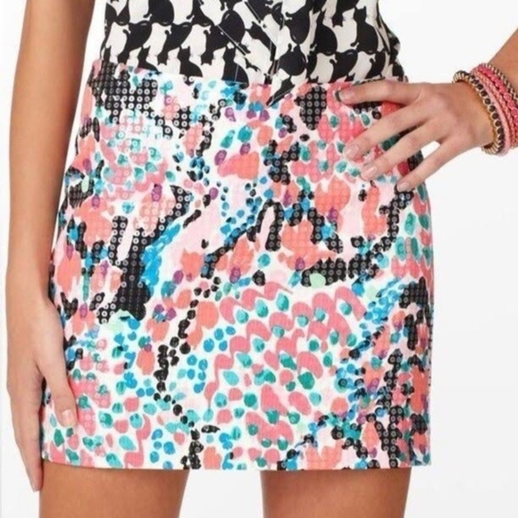 LILLY PULITZER TATE CAMEO WHITE SWEET NOTHING SEQUIN FLORAL MINI SKIRT‎ 0 EUC - Picture 4 of 12